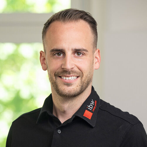Michael <br>Hochstrasser